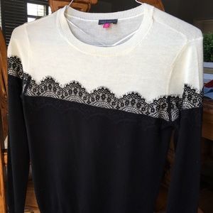 Vince Camuto sweater